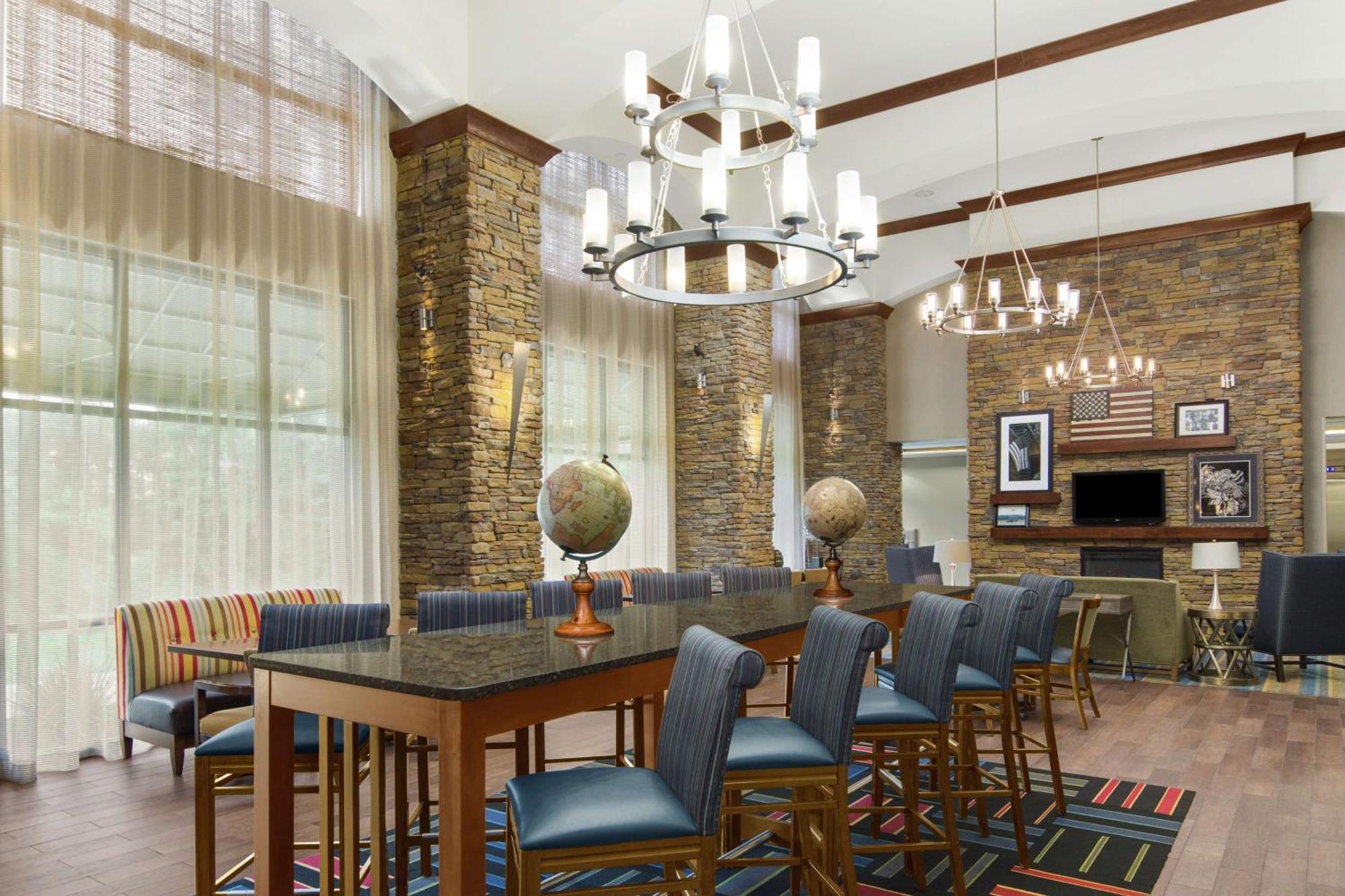 Hampton Inn Columbus/South-Fort Benning Exterior photo