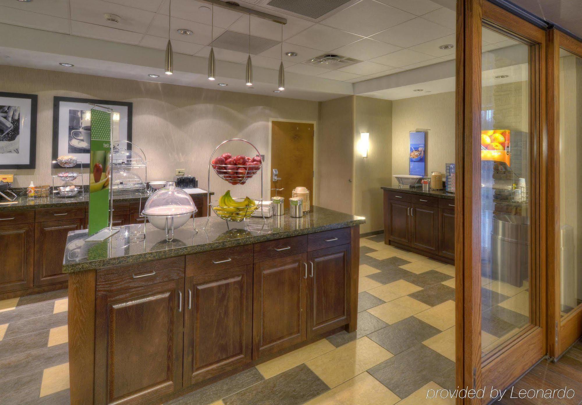 Hampton Inn Columbus/South-Fort Benning Exterior photo